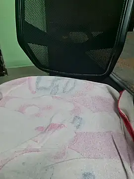 Snapshot of tamil-Diya90 chatting on February 6, 2026, 10:29 am tamil-Diya90 online show from February 6, 2026, 10:29 am