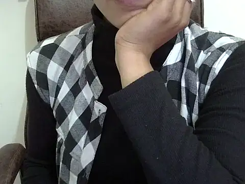 Snapshot of Sexy-quit chatting on February 17, 2026, 6:43 am Sexy-quit online show from February 17, 2026, 6:43 am