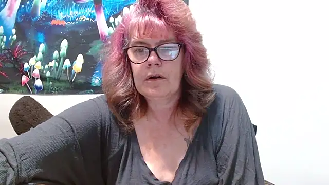 Snapshot of ladylavende3 chatting on November 14, 2025, 9:02 pm ladylavende3 online show from November 14, 2025, 9:02 pm