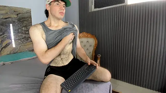 Snapshot of VelloTouch chatting on January 9, 2026, 7:59 pm VelloTouch online show from January 9, 2026, 7:59 pm