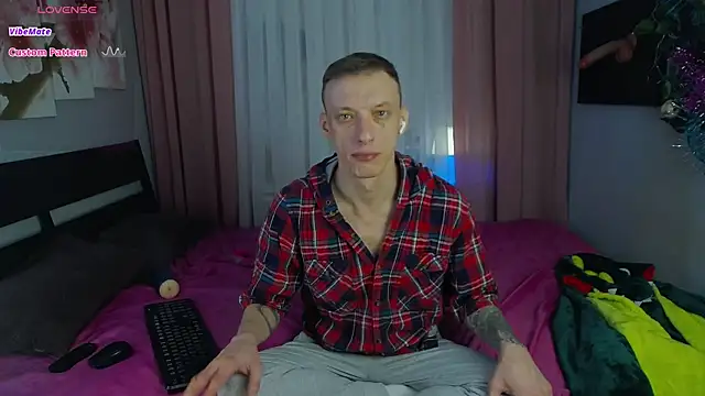 Snapshot of Jamie_Inked chatting on January 7, 2026, 9:12 am Jamie Inked online show from January 7, 2026, 9:12 am