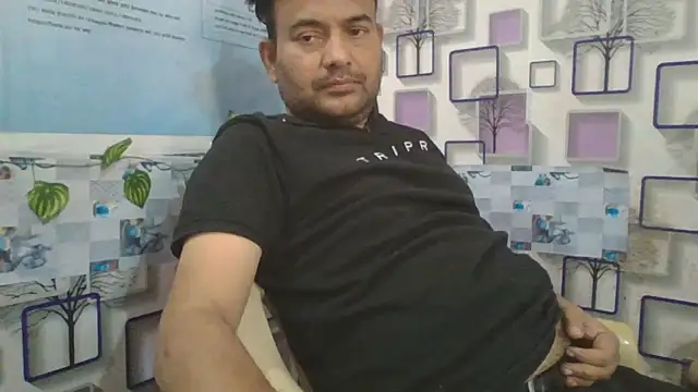 Snapshot of KUMA_500 chatting on January 11, 2026, 5:12 am KUMA 500 online show from January 11, 2026, 5:12 am