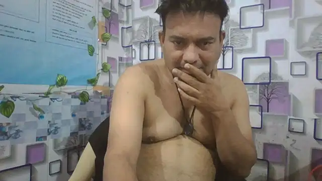 Snapshot of KUMA_500 chatting on January 14, 2026, 1:22 am KUMA 500 online show from January 14, 2026, 1:22 am