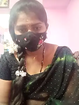 Snapshot of Tamil_Hot_Anu chatting on January 17, 2026, 2:22 pm Tamil Hot Anu online show from January 17, 2026, 2:22 pm