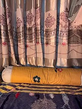 Bong lovelyy online show from January 12, 2026, 5:12 am