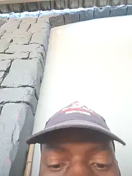 Snapshot of Sihle_Plays chatting on February 3, 2026, 8:19 am Sihle Plays online show from February 3, 2026, 8:19 am