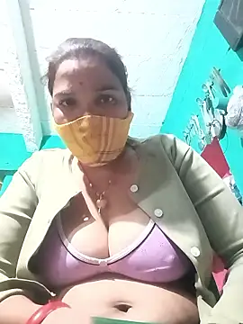 Snapshot of Savita_jatav chatting on January 10, 2026, 10:17 am Savita jatav online show from January 10, 2026, 10:17 am