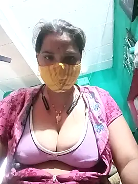 Snapshot of Savita_jatav chatting on January 15, 2026, 9:14 am Savita jatav online show from January 15, 2026, 9:14 am