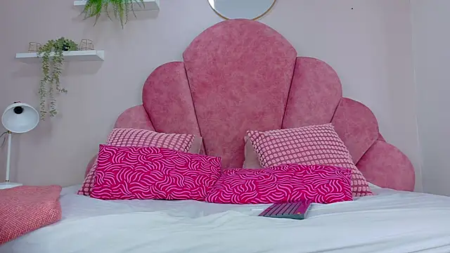 Snapshot of SamanthaSky__ chatting on January 15, 2026, 3:22 am SamanthaSky online show from January 15, 2026, 3:22 am