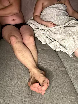 MissDesire2 online show from January 7, 2026, 8:11 pm