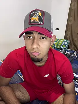 Snapshot of youngalexofficial chatting on February 11, 2026, 3:44 am youngalexofficial online show from February 11, 2026, 3:44 am