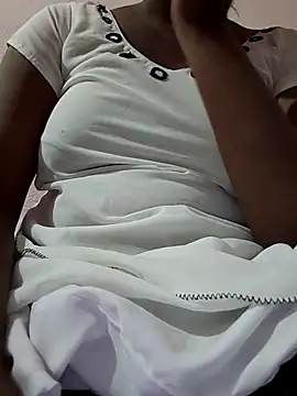 Snapshot of PRAPTITELUGU chatting on February 23, 2026, 5:49 am PRAPTITELUGU online show from February 23, 2026, 5:49 am