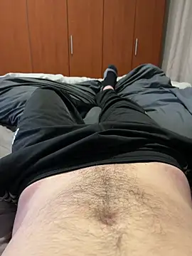 Snapshot of timidino03 chatting on February 15, 2026, 7:43 pm timidino03 online show from February 15, 2026, 7:43 pm