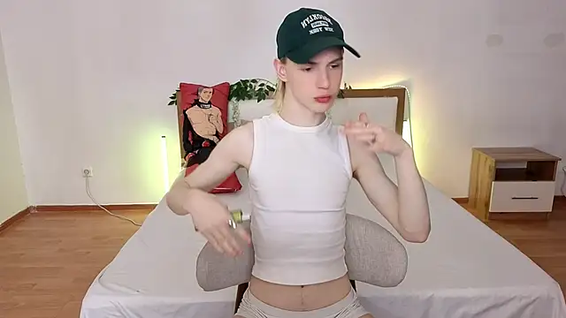 lucidangelok1 online show from May 31, 2026, 7:04 pm