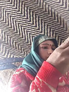 Snapshot of lodhi8080 chatting on January 7, 2026, 6:05 am lodhi8080 online show from January 7, 2026, 6:05 am