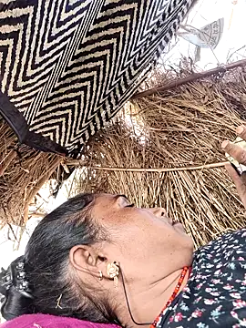 lodhi8080 online show from April 1, 2026, 2:36 pm