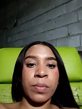 Snapshot of lucy_sluppy_hard chatting on January 10, 2026, 6:04 am lucy sluppy hard online show from January 10, 2026, 6:04 am