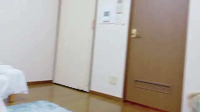 Sae-xxx online show from January 18, 2026, 1:15 pm