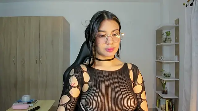 celestes777 online show from January 8, 2026, 7:27 pm