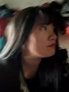 Snapshot of Suni-ii chatting on January 12, 2026, 1:22 am Suni-ii online show from January 12, 2026, 1:22 am