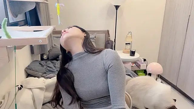 BabyOneDaily online show from February 3, 2026, 1:26 am