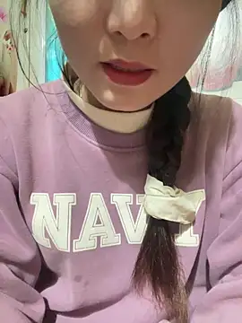 Snapshot of mode-bae chatting on February 7, 2026, 6:17 am mode-bae online show from February 7, 2026, 6:17 am