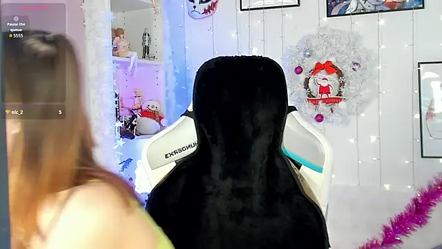 Layla Bloom online show from January 10, 2026, 5:37 pm