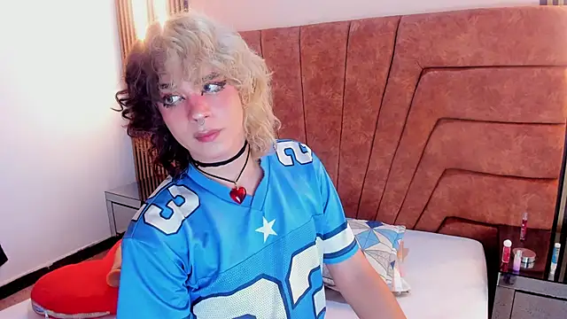 Snapshot of Hunter_todd chatting on January 10, 2026, 4:36 am Hunter todd online show from January 10, 2026, 4:36 am