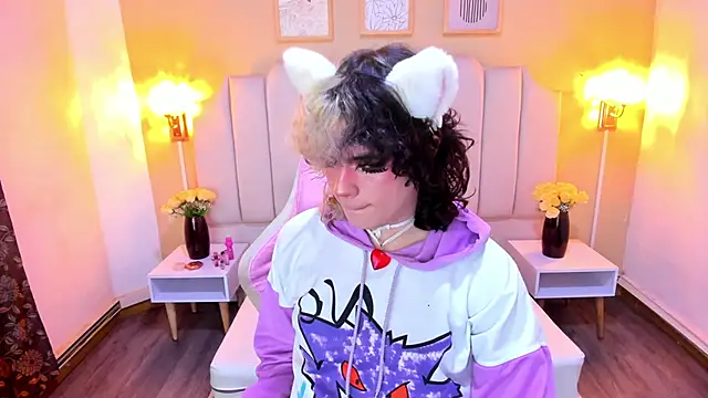 Snapshot of Hunter_todd chatting on January 13, 2026, 4:18 am Hunter todd online show from January 13, 2026, 4:18 am