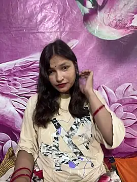 Snapshot of Priyaa_1433 chatting on July 28, 2026, 1:43 pm Priyaa 1433 online show from July 28, 2026, 1:43 pm