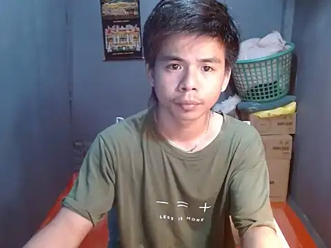 Snapshot of pinoymonstercock_xx chatting on February 1, 2026, 9:30 am pinoymonstercock xx online show from February 1, 2026, 9:30 am