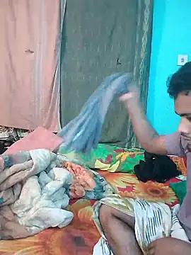 Snapshot of soft_couple778 chatting on January 12, 2026, 3:17 pm soft couple778 online show from January 12, 2026, 3:17 pm