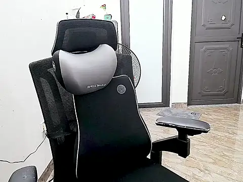 Shulee- online show from March 12, 2026, 4:40 am