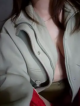 Comebaby-077 online show from January 13, 2026, 9:09 pm