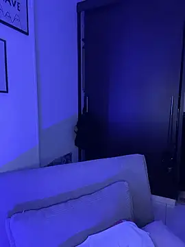 soffmoon online show from January 13, 2026, 2:39 am