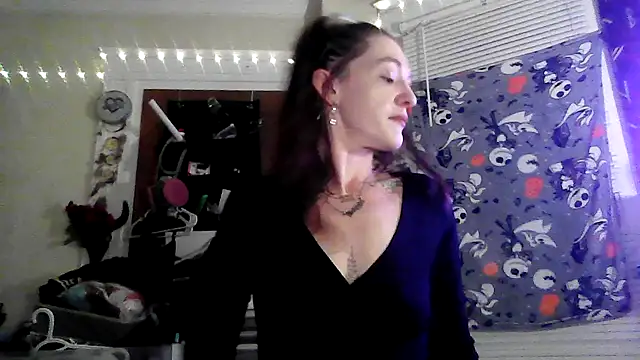 SultryEroticSlut online show from February 18, 2026, 5:36 am