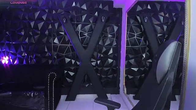 ThaliaBrookss  online show from March 13, 2026, 5:03 am