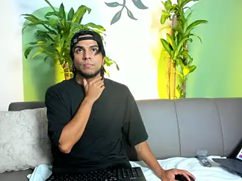 Daniel00 online show from February 28, 2026, 5:36 pm