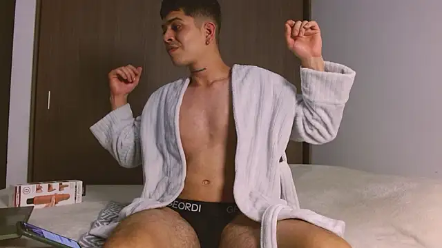 Andrew Mahecha online show from February 4, 2026, 1:33 am