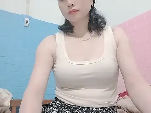 Sophie sexy7 online show from February 18, 2026, 3:52 pm