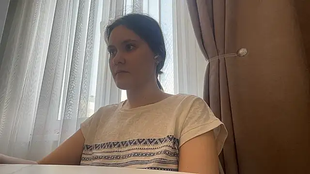 LanaLive online show from February 3, 2026, 8:19 am