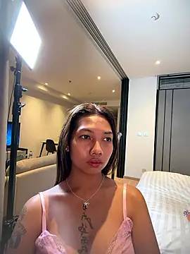 Snapshot of iamyunasky@xh chatting on January 5, 2026, 10:46 pm iamyunaskyxh online show from January 5, 2026, 10:46 pm