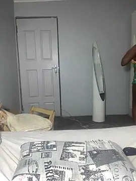 Creamy bitchxxx online show from May 20, 2026, 6:36 pm