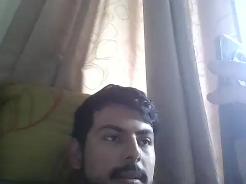 Mateotubbe online show from May 14, 2026, 9:43 pm