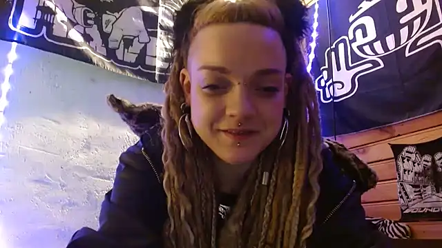 spiralhokkaido23 online show from February 18, 2026, 8:16 pm