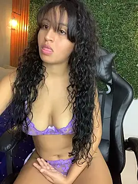 Snapshot of PaulaSweetFire_ chatting on January 10, 2026, 10:36 pm PaulaSweetFire online show from January 10, 2026, 10:36 pm