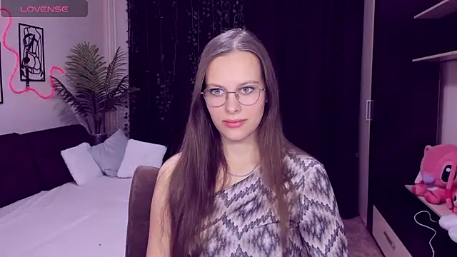 AyumiBlossom online show from February 13, 2026, 2:24 pm