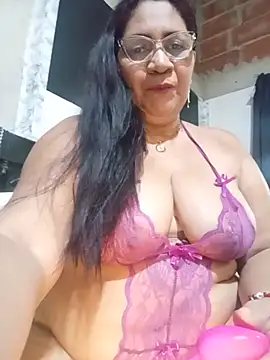 Sammylatinaxxx online show from May 19, 2026, 11:11 pm