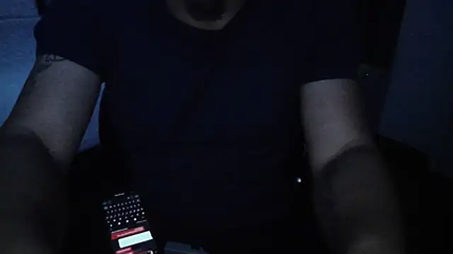 Lonelyboiatl online show from May 2, 2026, 6:51 am