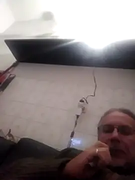 Snapshot of Sweet_Daddy_John chatting on January 17, 2026, 12:26 am Sweet Daddy John online show from January 17, 2026, 12:26 am